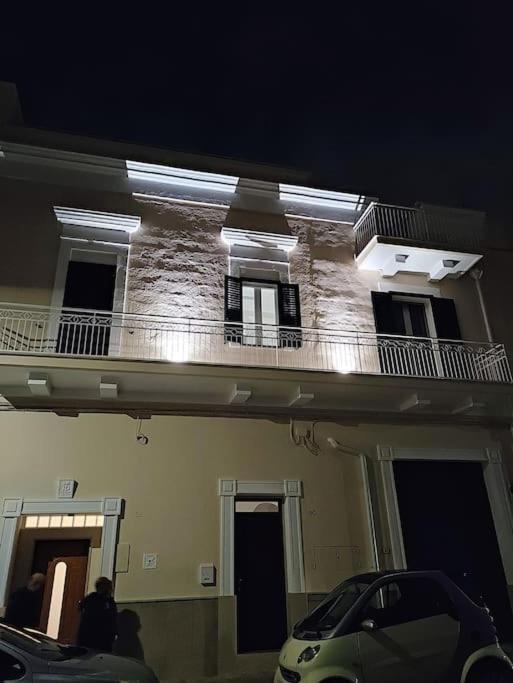 A Casa Del Mercante * Monopoli